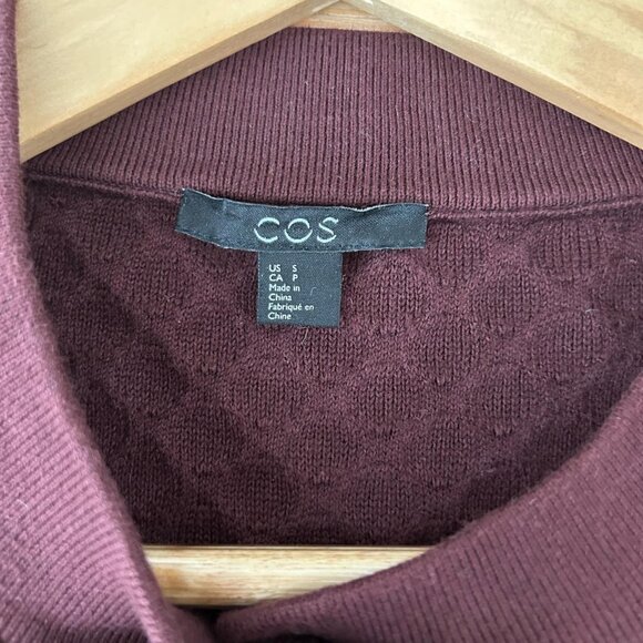COS Cardigan Sweater Womens Small Burgundy Quilted Knit Quiet Luxury Academia - Picture 6 of 9
